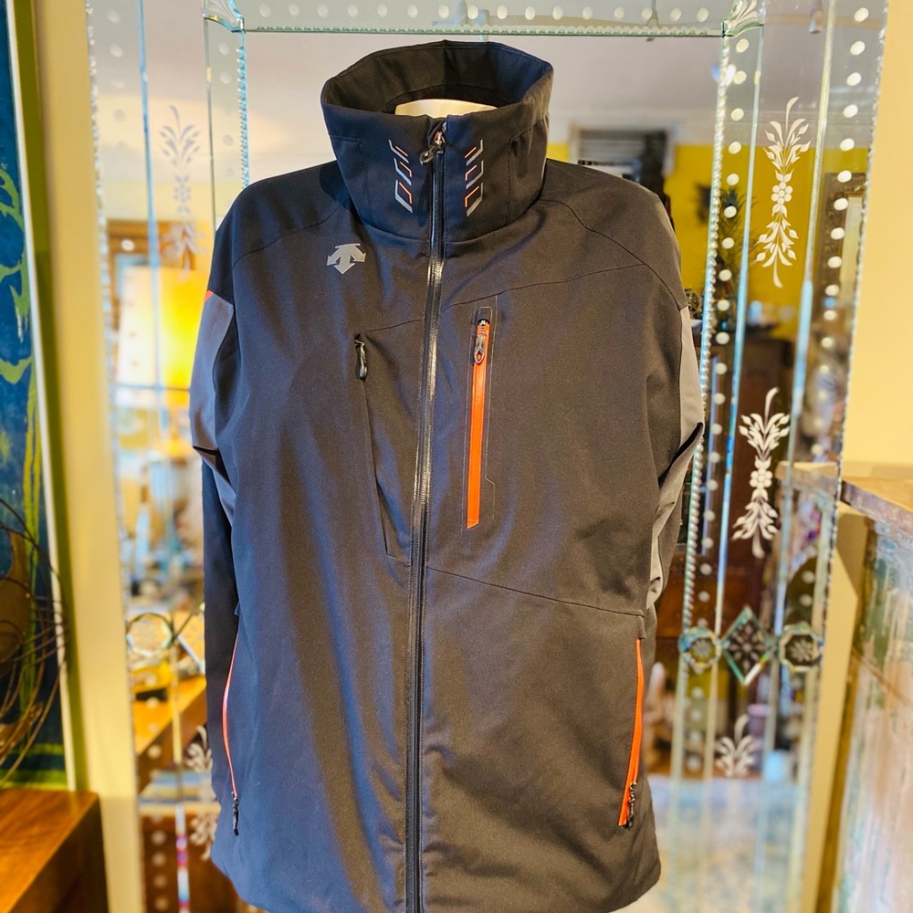 DESCENDE Ski Jacket